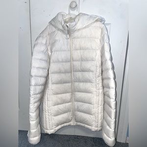 White Puffer (XL)